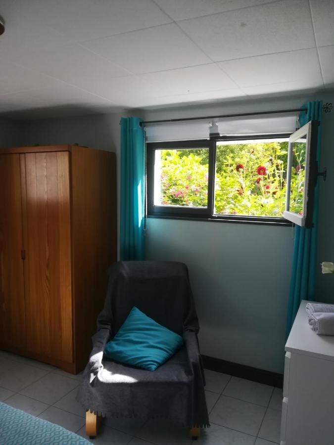 Bed and Breakfast L'Accueil Gueron Экстерьер фото